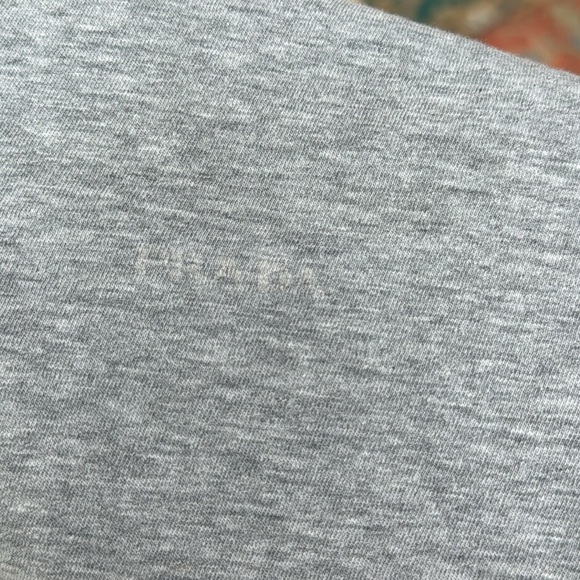 Prada v-neck t-shirt - Picture 4 of 4